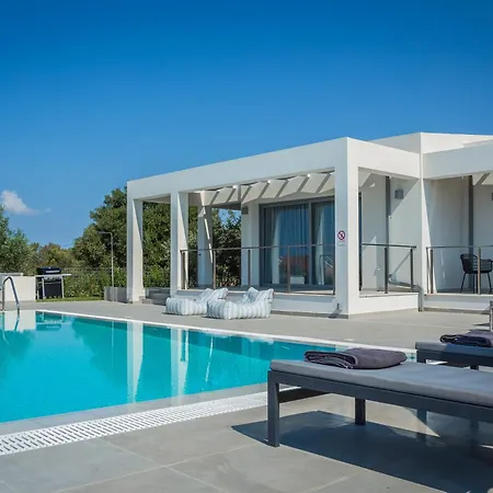 Romeo & Juliet Kefalonia