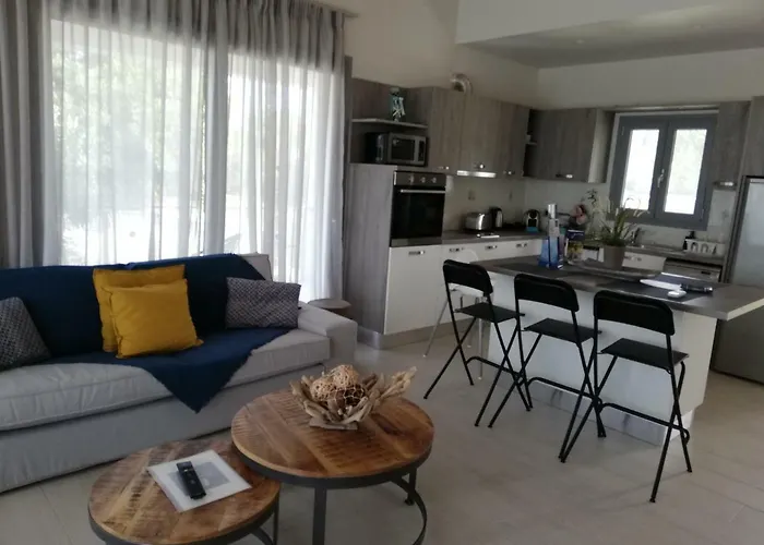 Romeo & Juliet Kefalonia Villa *